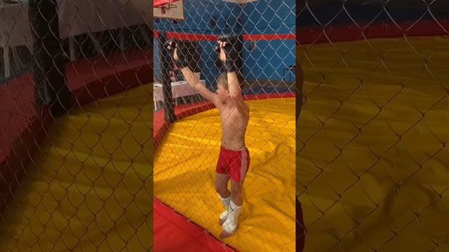 1 место в 2 раундовом бою Примак Данил СК #пересвет_прохладный тренер Павликов Дмитрий смотреть онлайн