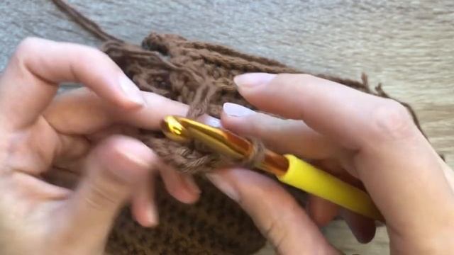 Как связать шарф-воротник крючком. Простой мастер-класс для новичков. смотреть онлайн