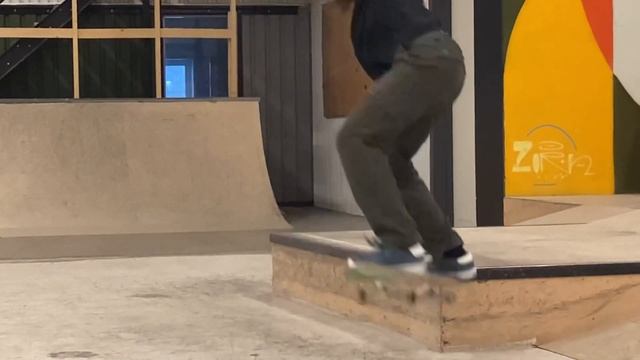 Thunder trucks 148 lights test on 8.25 Sour skateboards deck. End of truck madness? смотреть онлайн