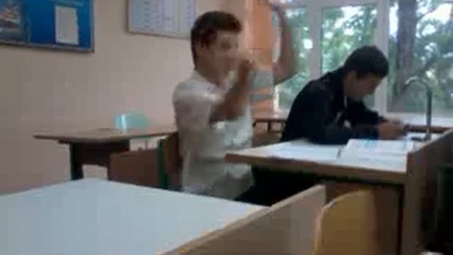 Парня кумарит смотреть онлайн