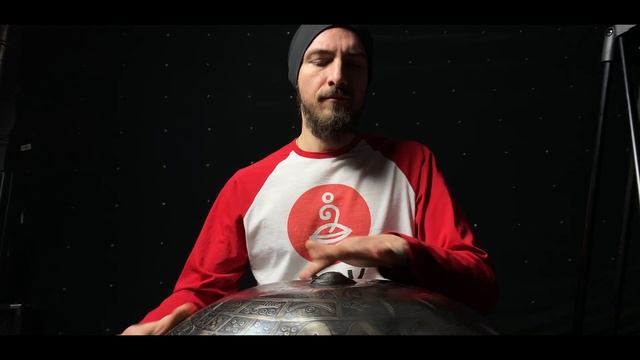 Alex Kseno and Handpan Overtone Celtic D "Aztec Exclusive " смотреть онлайн