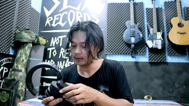 #RIP SAMSON SR850, TRY TO AUDIO TECHNICA ATH M20x ( Indonesia ) смотреть онлайн