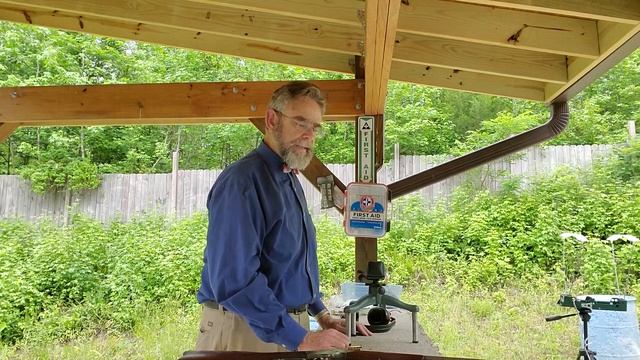 Shooting a Stevens model 44 in .25-25 Stevens смотреть онлайн