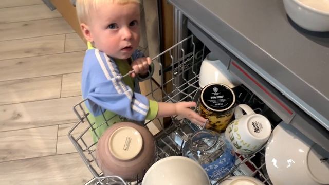 КАРЬЕРНЫЙ РОСТ // ПОЛУЧИЛ ПРЕМИЮ смотреть онлайн