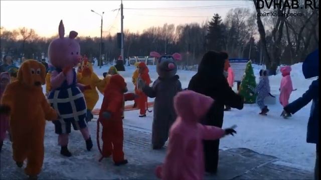 Бесплатный каток будет работать на Набережной Комсомольска все новогодние каникулы смотреть онлайн