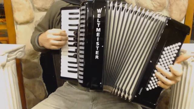WMJUWELBK - Black Weltmeister Juwel Piano Accordion LMM 30 72 $2499 смотреть онлайн