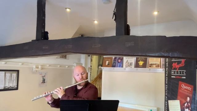 #2 - Taffanel & Gaubert 24 Etudes Progressives for flute - Roderick Seed смотреть онлайн