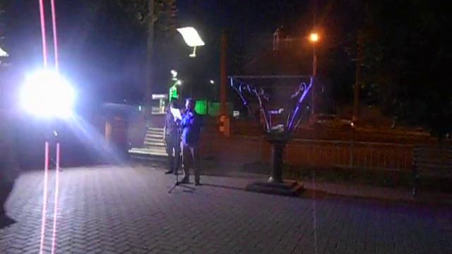 Андрей Хочевар читает свои стихи на словенском, Данила Ноздряков - их русский перевод смотреть онлайн