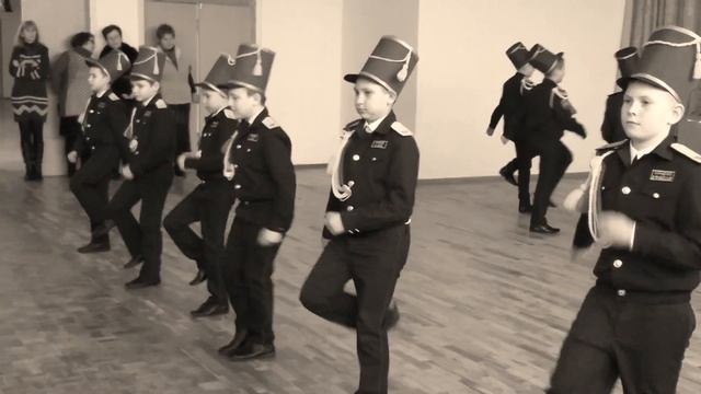 Танец гусаров. Кадеты 4 А класса СЗШ 30 г.Каменское смотреть онлайн