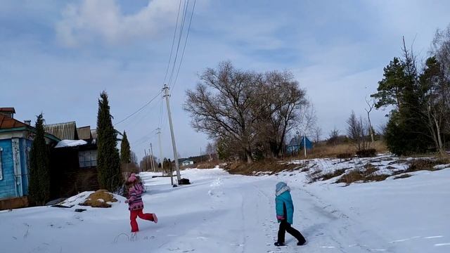 Стабилизатор электричества или как мы жили зиму без электричества в глухой деревне смотреть онлайн