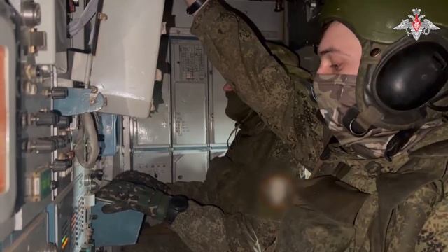 ЗРК «Тор-М1» - надёжный стражник российского неба. смотреть онлайн