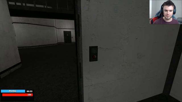 BIEDNY MEDYK BLADEUSZ! | SCP: Containment Breach [#39] Garry's mod [#570] (W: EKIPA) смотреть онлайн