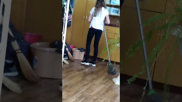 Уборщица Даша