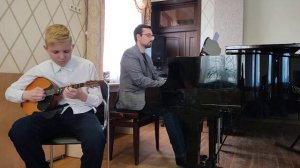 Дзюба Данило, (соло домра ІІІ кат.)