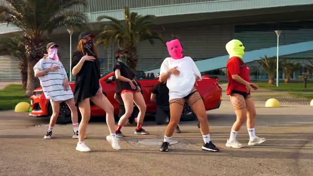 Дева Мария группа Rasa. #twerk #twerksochi #madness #madnessfamily #rasa смотреть онлайн