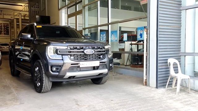 2023 FORD RANGER WILDTRAK 4X2 AT NEXT GEN METEOR GREY QUICK LOOK смотреть онлайн