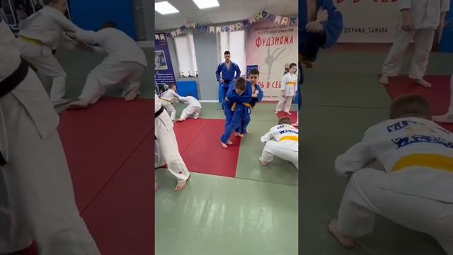 Подготовка на оранжевый пояс 4кю смотреть онлайн