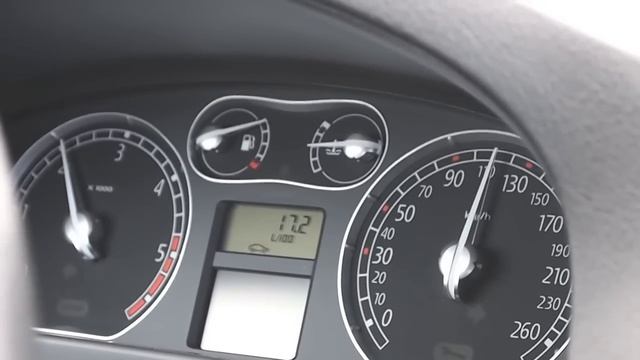 Renault Laguna 2 2.0 dCi 150cv 0-100.mov смотреть онлайн