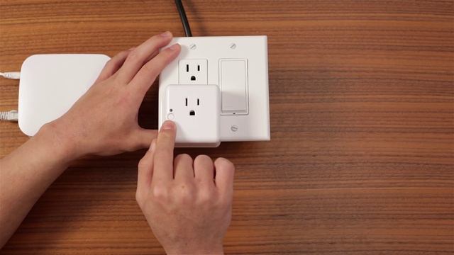 How to Connect the Samsung SmartThings Outlet смотреть онлайн