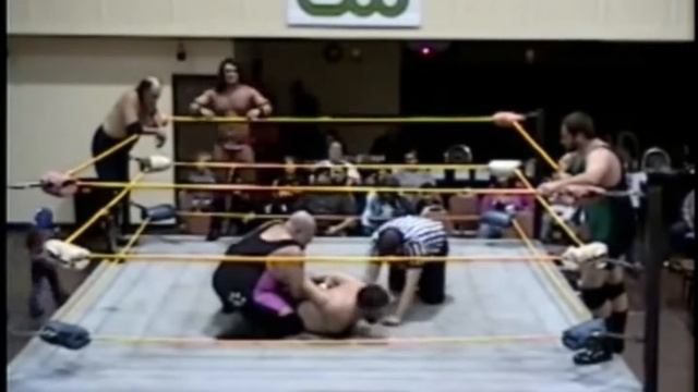 cuban assassin,scotty mckeveer, & bulldog mac vs. elijiah o'malley,matt barnett, & Maddog lynch смотреть онлайн