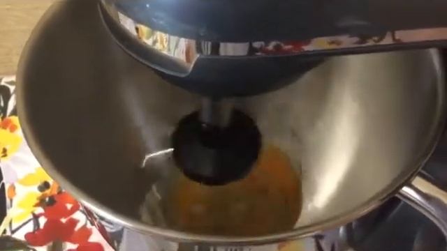 планетарный миксер Kitfort KT-1343-2 смотреть онлайн