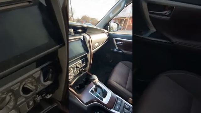 Toyota Fortuner ll, 2018 продаётся ! 3.450.000₽ смотреть онлайн