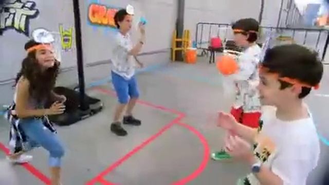 Fotorama Basket Head - Family and Kids fun game! смотреть онлайн