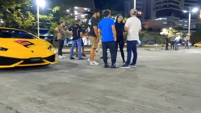 ¿NOS REUNIMOS CON UN CLUB DE AUDI R8 Y TOMAMOS LA CIUDAD? + LAMBO HURACÁN y BUENOS PASES смотреть онлайн