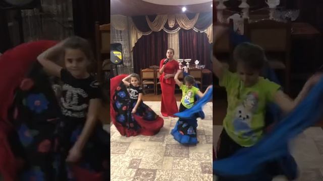 Луиза Иванова! Дочь Егора. Марьяна. г.Курганинск смотреть онлайн