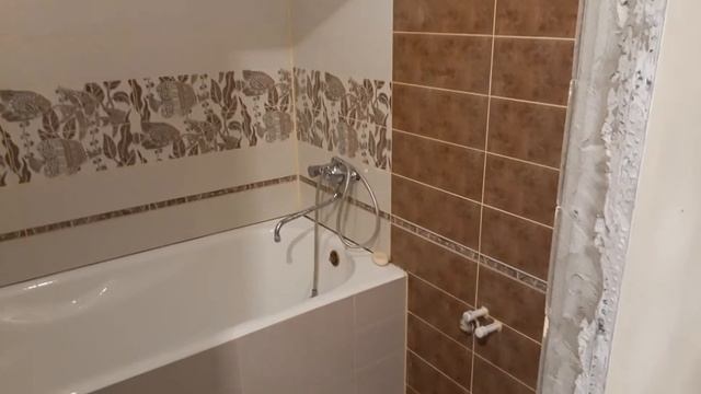 Подготовка кухни к обоям. Делаем реечные потолки в санузле .Часть 9. смотреть онлайн