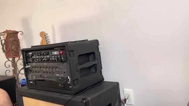 Ibanez UE405 demo смотреть онлайн