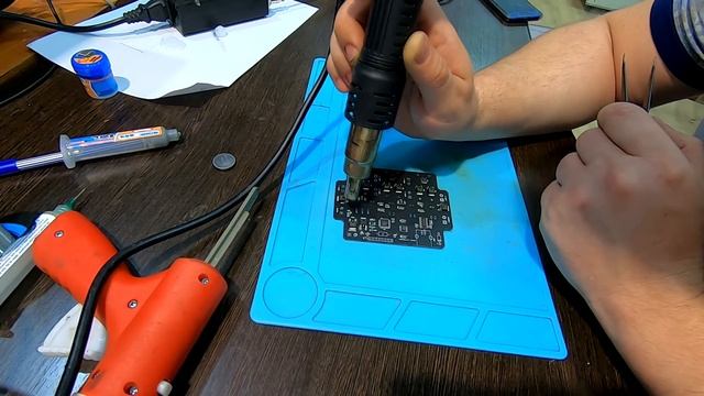 Учимся паять SMD. Быстро и без косяков. смотреть онлайн