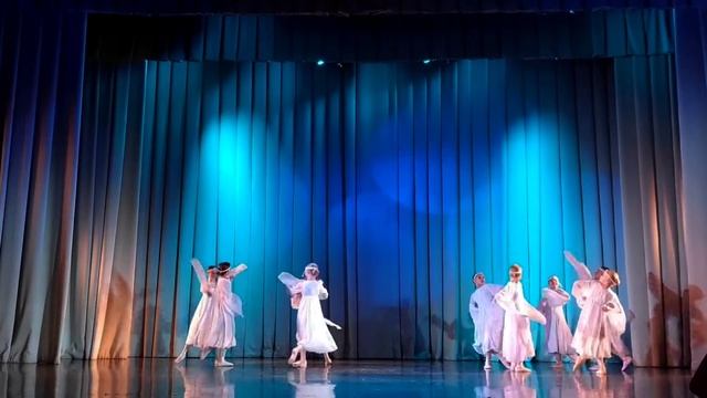 "Белы лебеди-красны девицы" / Ансамбль ТАЛЬОНИ / классический танец смотреть онлайн