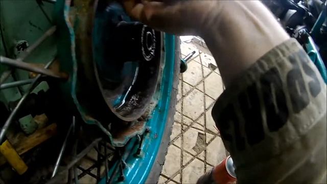 Мотоцикл урал. Снятие колеса. Покатушки. смотреть онлайн