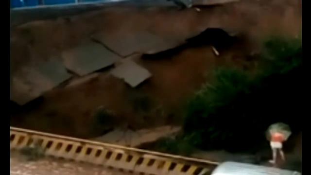 Китай уходит под землю Свидетельства смотреть онлайн