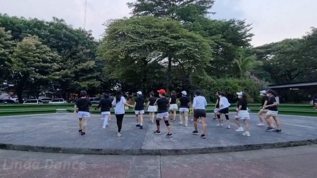 Danger Twins - Line Dance (Demo by Linda's Dance Tamjog) смотреть онлайн