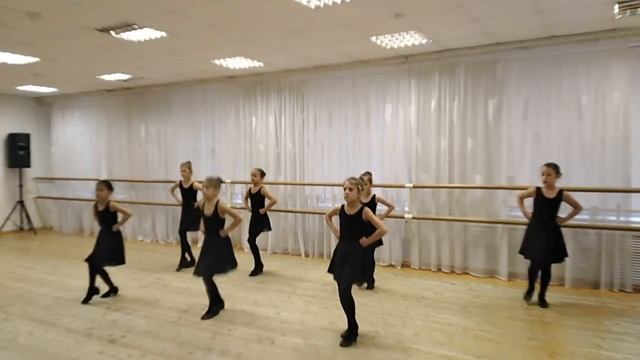 Народно-сценический танец смотреть онлайн