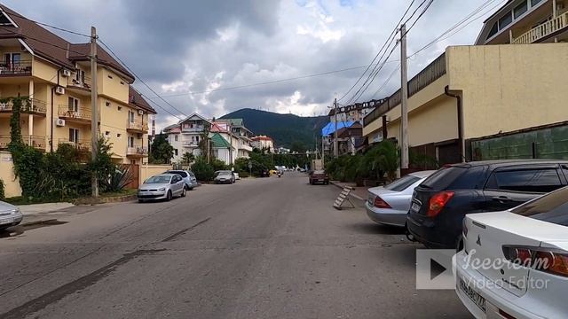 ?ЛАЗАРЕВСКОЕ СОЧИ.ул.Единства, 12-16. Краткий обзор ул Единства! смотреть онлайн