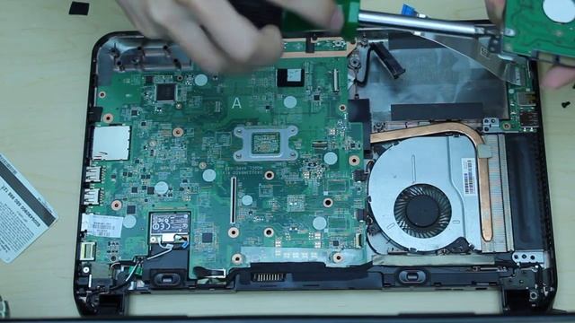 HP Pavilion Sleekbook 14 disassembly remove motherboard, hard drive, ram смотреть онлайн