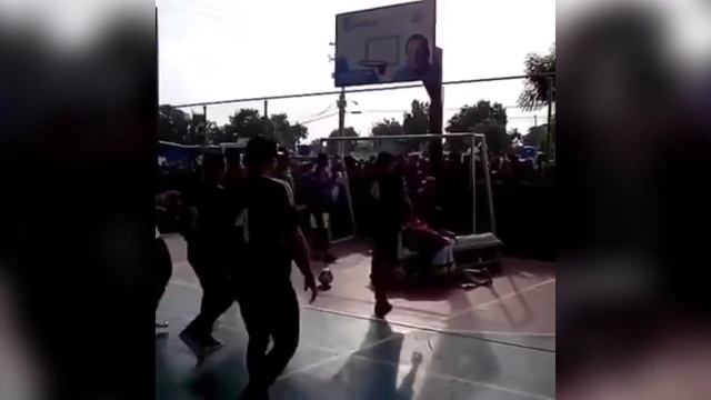 Гол после смерти! Последний гол игрока сборной Венесуэлы! смотреть онлайн