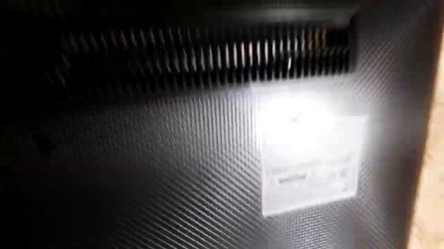 Разбитый экран телевизора Samsung UE40J6200AW смотреть онлайн