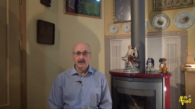 Д.И. Ермолович. Рябиновый костёр, или Есенин по-английски смотреть онлайн