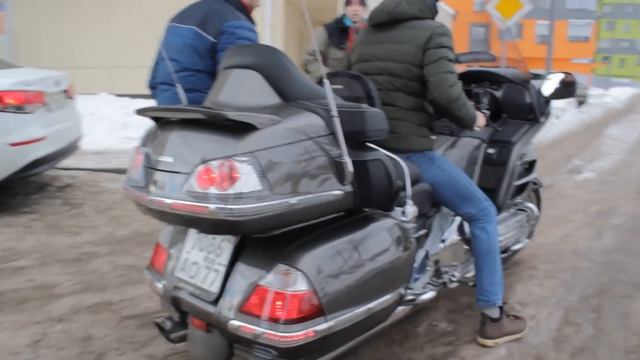 Отправляем Gold Wing за 815.000₽ в Хабаровск смотреть онлайн