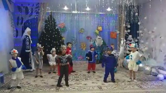 танец Игрушек смотреть онлайн