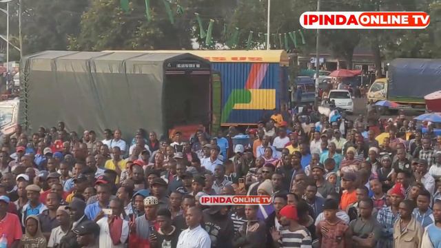 LEMA ALIA NA VIJANA ARUSHA AWAELEZA UKWELI MCHUNGU AWAAMBIA WAANDAMANE смотреть онлайн