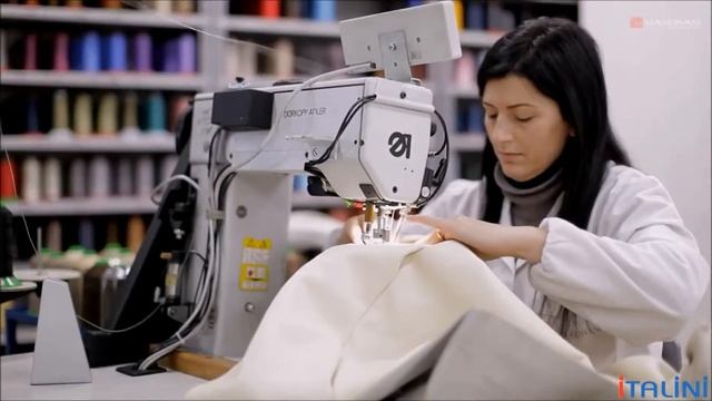 Мебель итальянской фабрики MaxDivani. ITALINI - поставщик мебели из Италии смотреть онлайн