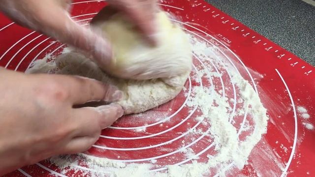 ВАРЕНИКИ С ЧЕРНИКОЙ! смотреть онлайн