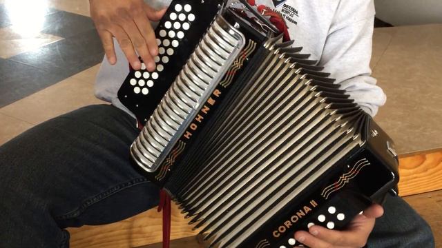 Hohner Corona II Dry Tune смотреть онлайн