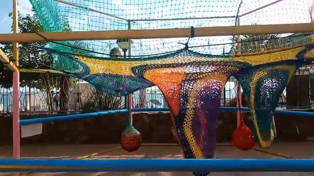 СОЧИ Хоста пляж Бриз аттракцион Паутинка 2018 SOCHI RUSSIA смотреть онлайн
