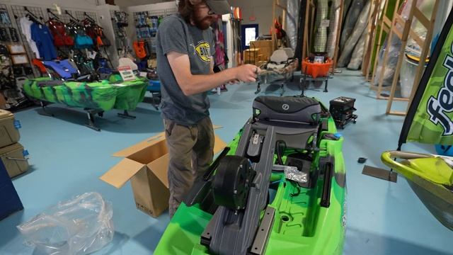 Most Affordable Prop Pedal Drive Kayak (Respected Brand) FeelFree Moken 10 PDL смотреть онлайн